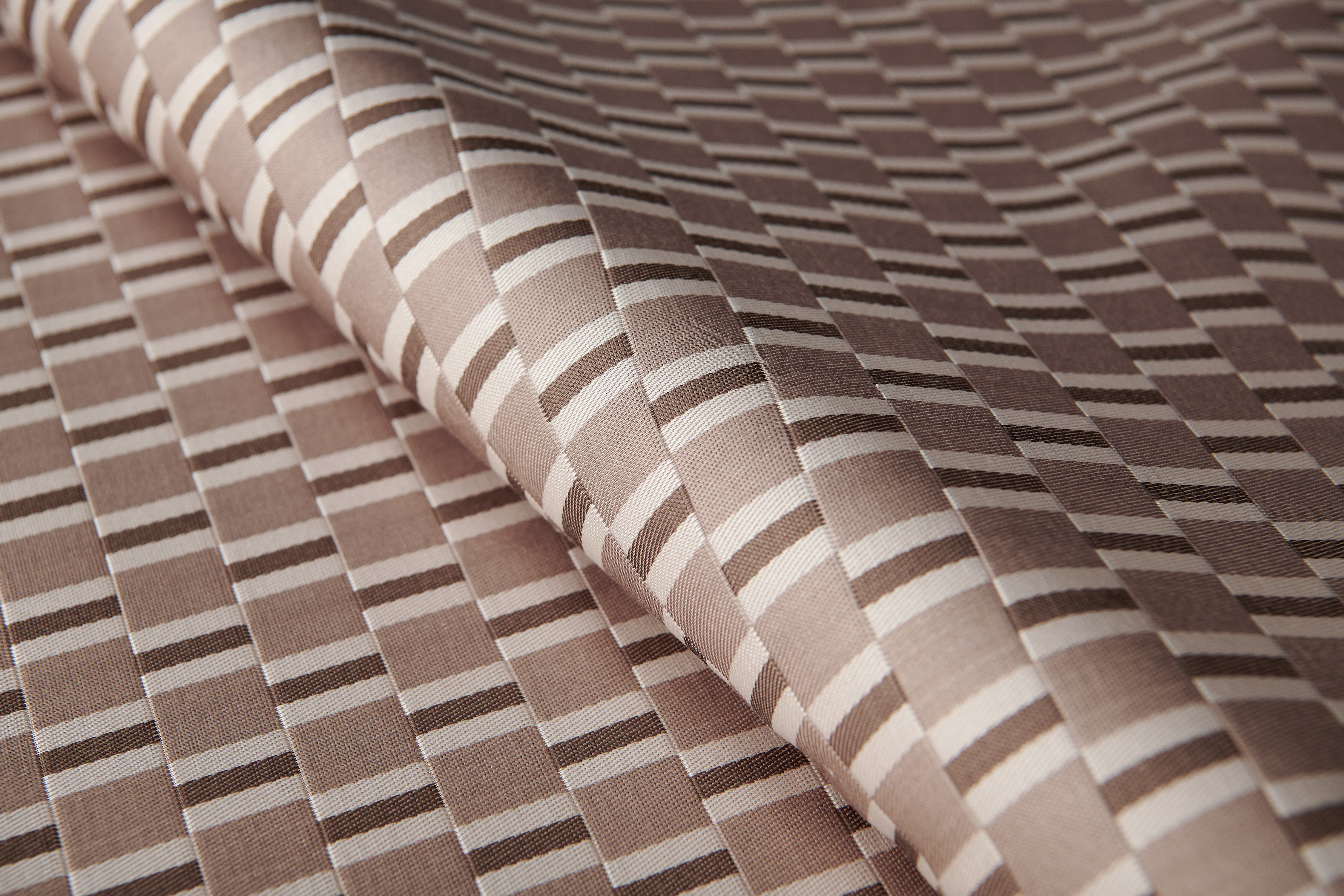 TIMELESS BEIGE CHECK 01