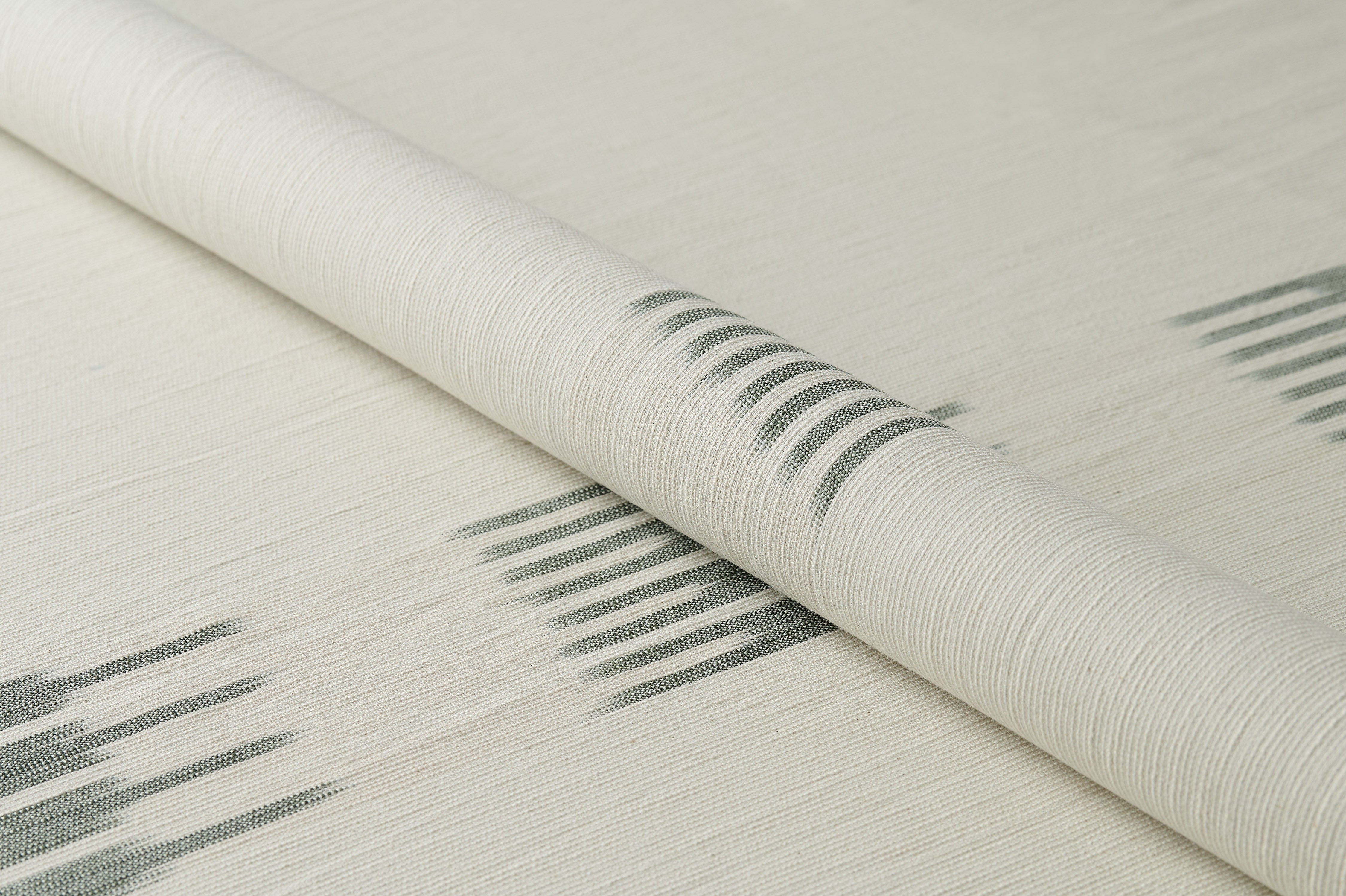 GREEN GREEN PESHTAMAL IKAT